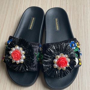 D&G slides
